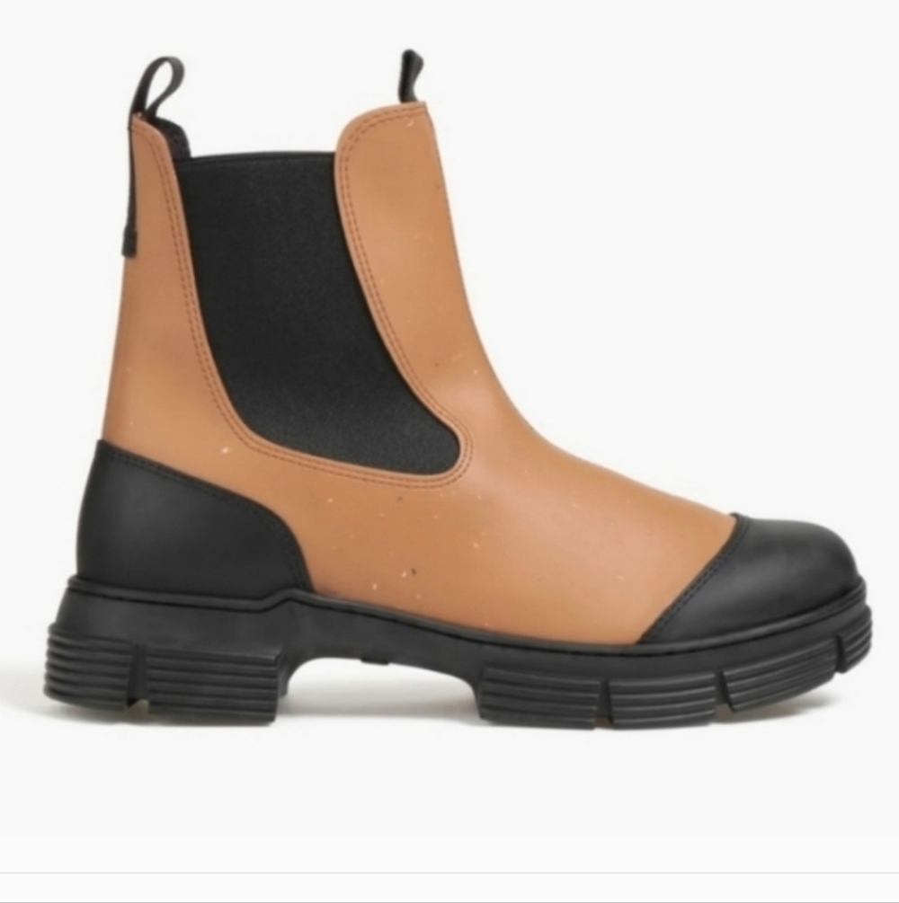 GANNI TWO TONE CHELSEA BOOTS